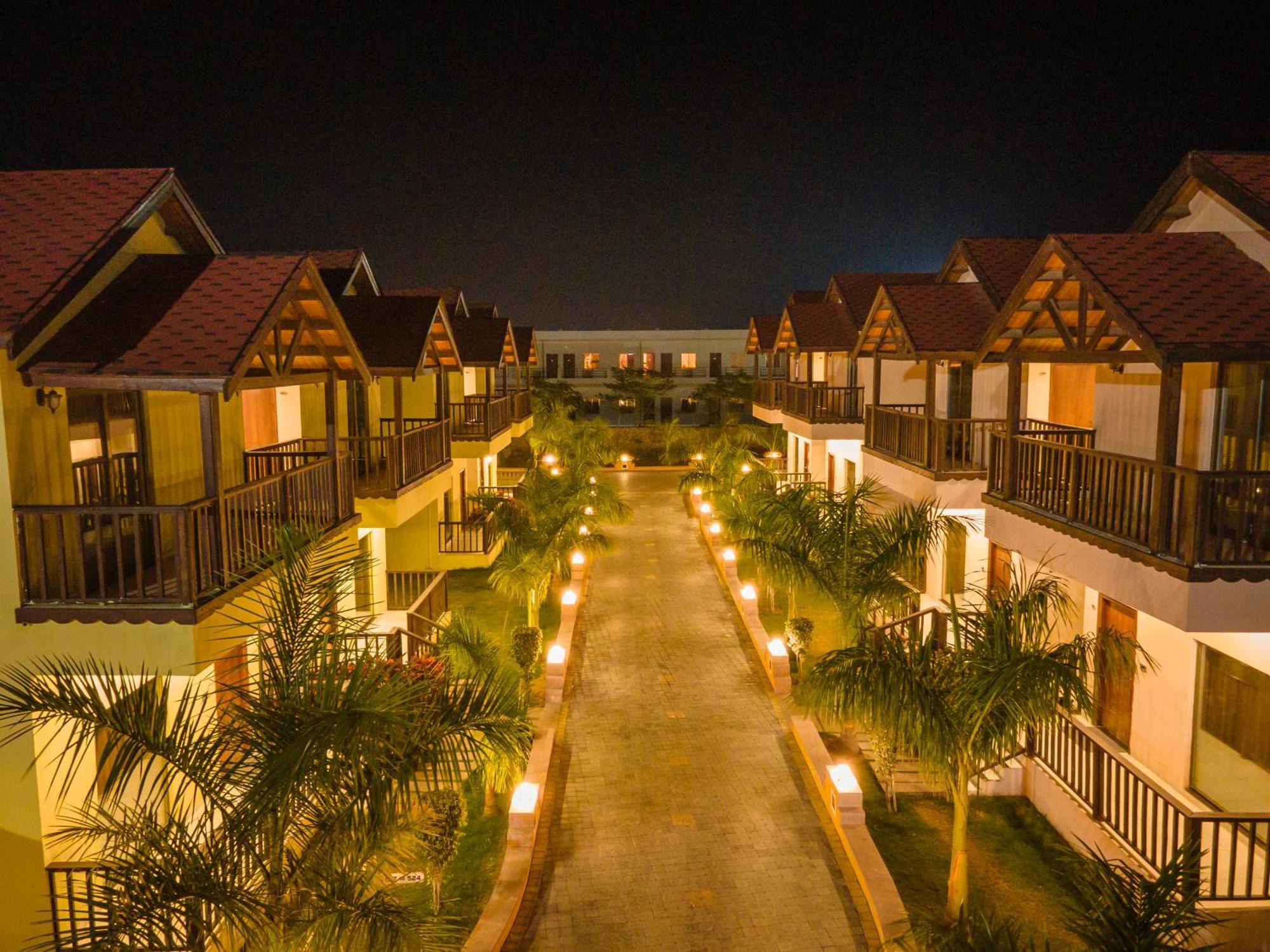 Sun Hotel And Resort, Mount Abu Ābu Road Eksteriør bilde